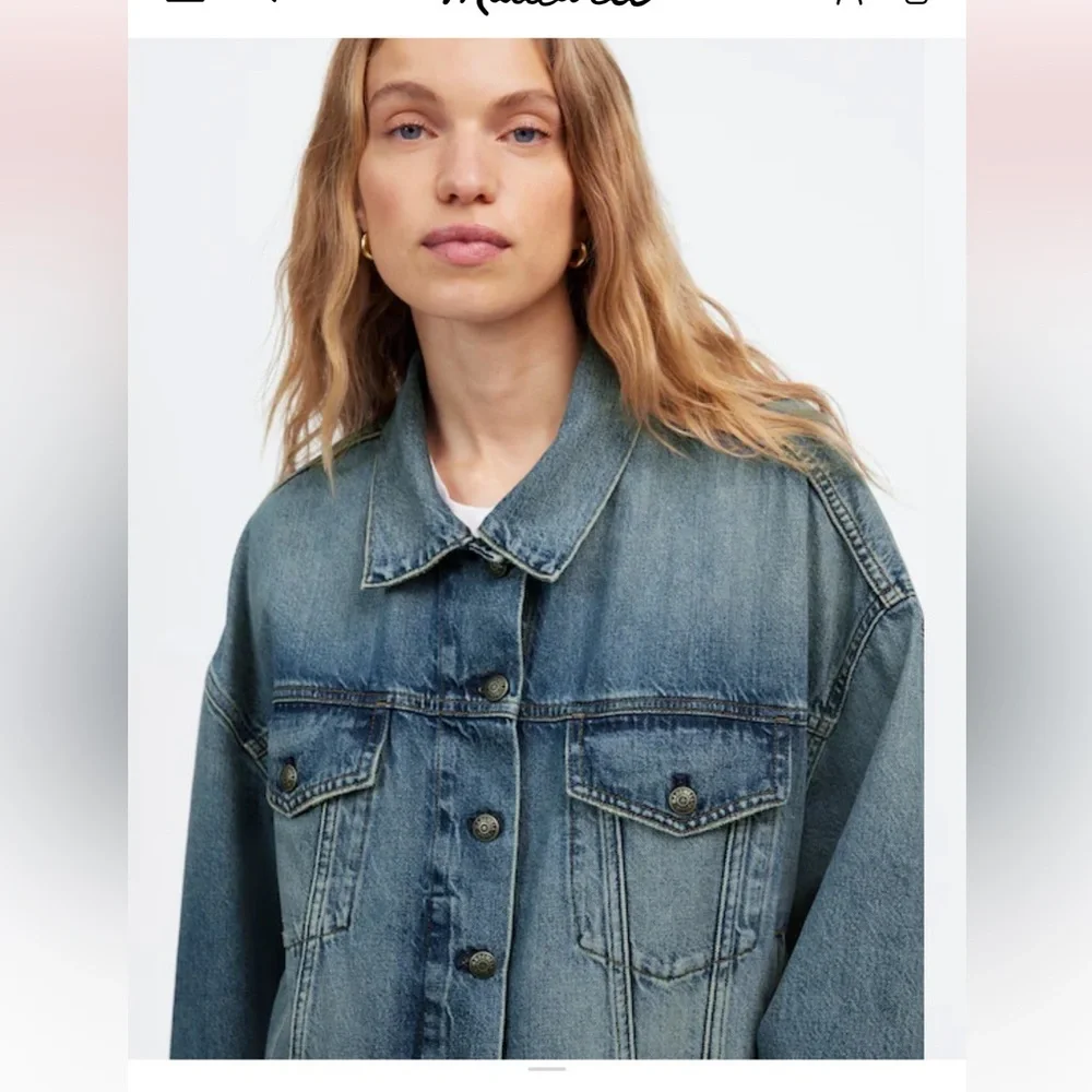 Madewell // NWT Relaxed Crop Jean Trucker Jacket in Billings Wash - Picture 2 of 13